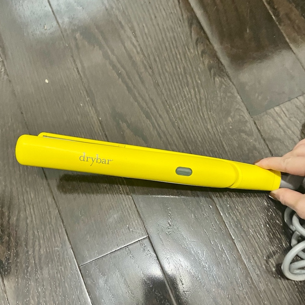 Drybar Hair Straightening Iron
